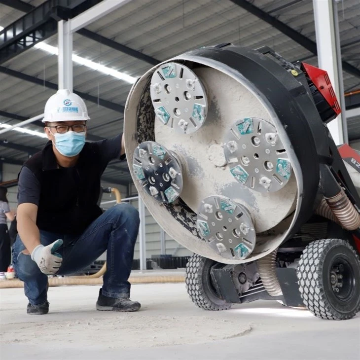 Remote Concrete Grinder (16)